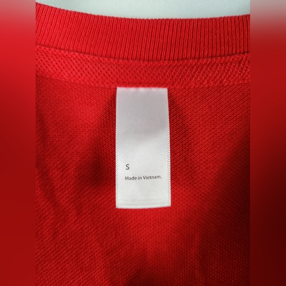 Vintage Apple Store Employee T-Shirt, Red Mac Embroidered Small - Picture 3 of 4